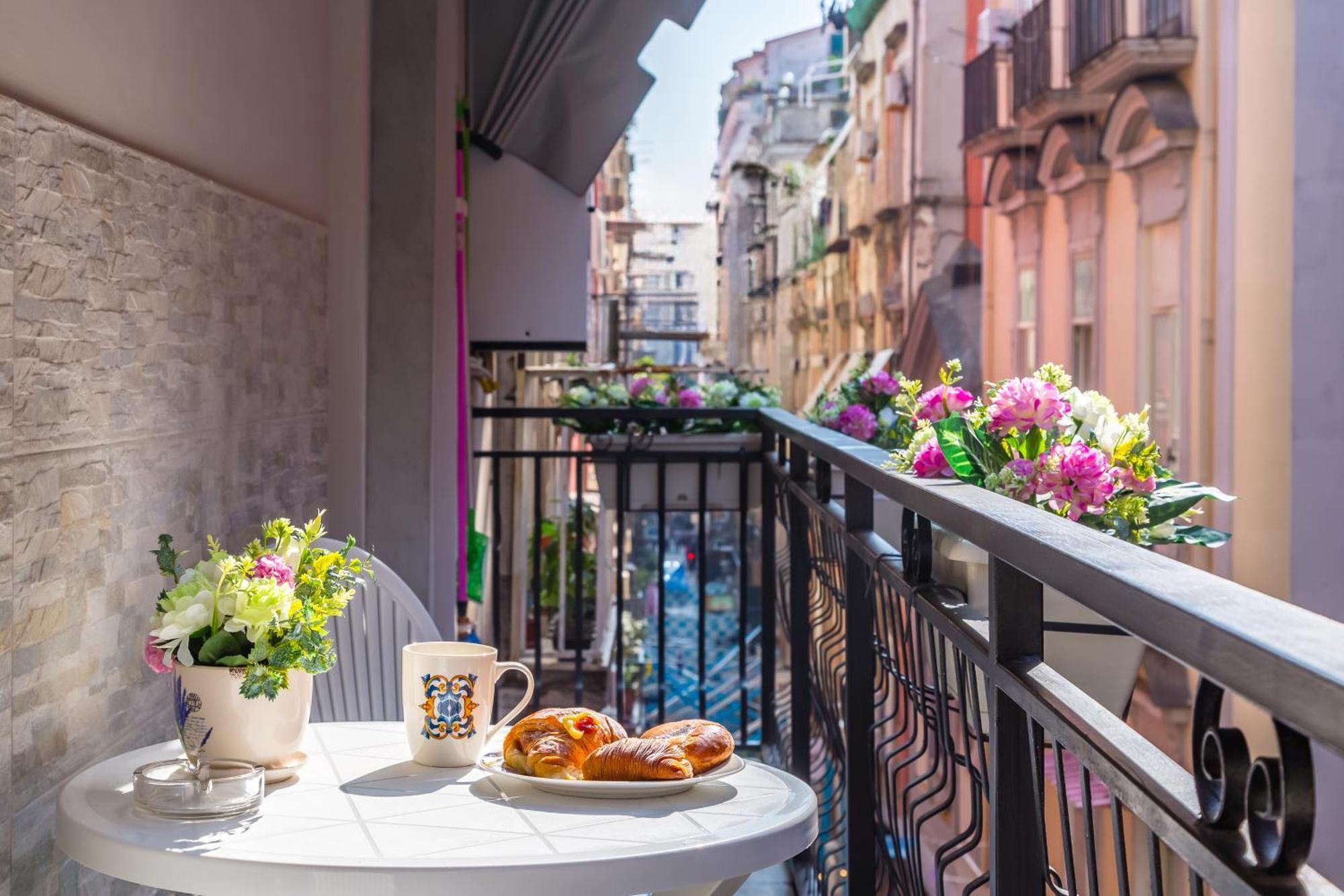 Toledo House Apartments Naples Exterior photo